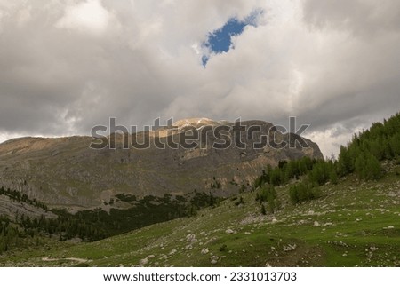 Forcella Sora Forno trekking route on Alta Via 1 in the Dolomites, Italy