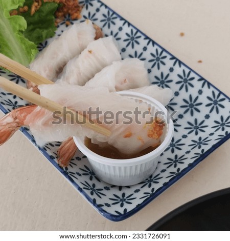The food picture is a picture of shrimp dumplings.