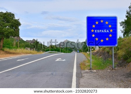 Plaque indicating the Spanish border Royalty-Free Stock Photo #2332820273