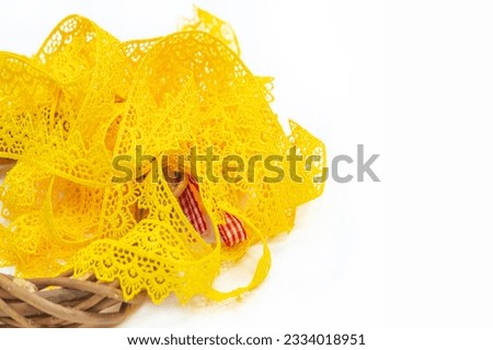 Add pops of color to any outfit with a yellow lace ribbon. Easily trim clothes to create an interesting and unique look. Made from high quality materials for strength and durability.