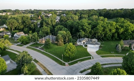 Drone view of a rich neighborhood in Iowa, USA Royalty-Free Stock Photo #2335807449