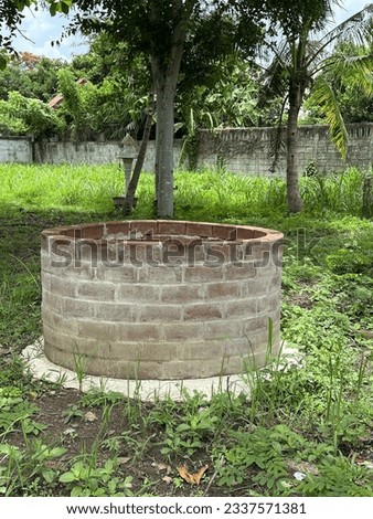 An ancient well that people used to use in the past
