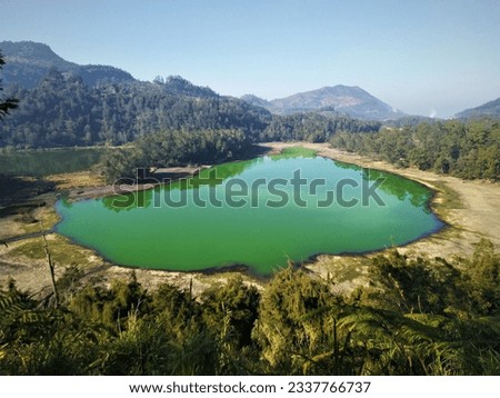 
The color lake is receding) Dieng, in the distance you can see Mount Bisma, next to it is Pengilon Lake. The photo was taken by Willem Tasiam, a marathon climber
