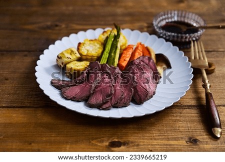 Roast beef with grilled vegetables