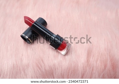 Multiple lipstick raw picture with multiple angle