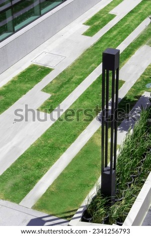 Outdoor parks, corridors interspersed with green lawns, outdoor lawns.,look above oblique view