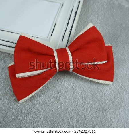 Fashionable hair bow design in beautiful color made out of cotton fabric. A great hair accessory for girls and women.