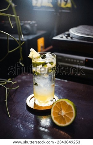 picture of a very fresh Mojito drink