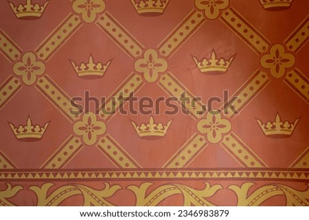 Wall paper, damask seamless pattern with crowns