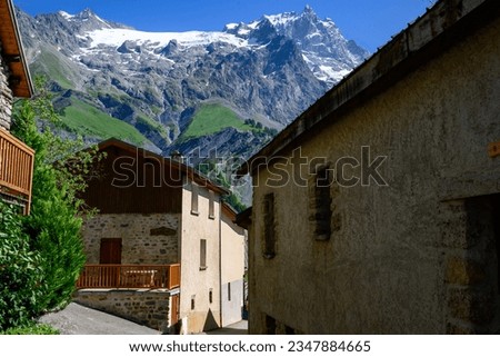 La Grave, village in Hautes-Alpes department in southeastern France, small ski resort with off-piste for extreme skiers in French Alps, dominated by mountain peak La Meije
