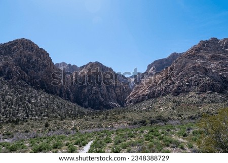 Hiking through Icebox Canyon in Red Rock in Nevada
