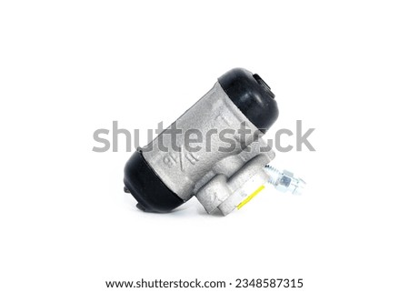 Picture of a car brake cylinder