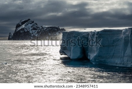 Iceberg spindrift; Balleny Islands, Antarctica; 