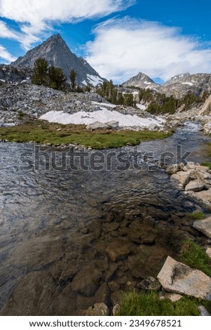 Little Lakes Valley is a popular place to hike in the Eastern Sierra of Mono County, CA, USA. 