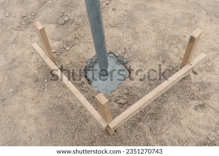 Lean concrete for building greenhouse