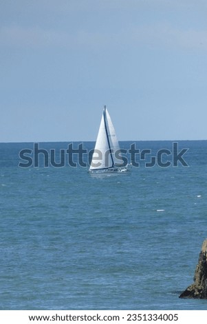 Picture of sailing boat at sea