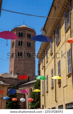 Piacenza, Emilia-Romagna, Italy: via Chiapponi and the Sant Antonino church