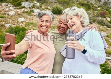 Senior friends, fitness or selfie of women on social media together for outdoor exercise in retirement. Photo, diversity or happy elderly people hiking to take pictures on break in training in park