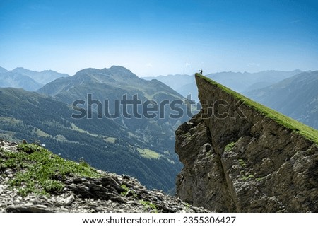beeindruckende Bretterwandspitze in Osttirol Österreich Royalty-Free Stock Photo #2355306427