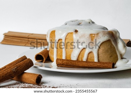 cinnabon Pictures of cake and sweets, high quality, delicious