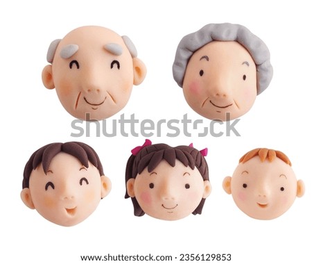 Grandparents and grandchildren smile set(This is a photo of a clay work)