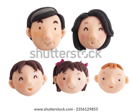 Younger grandparents and grandchildren smile set(This is a photo of a clay work)