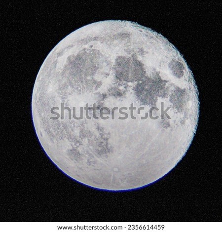 close up of the blue moon 