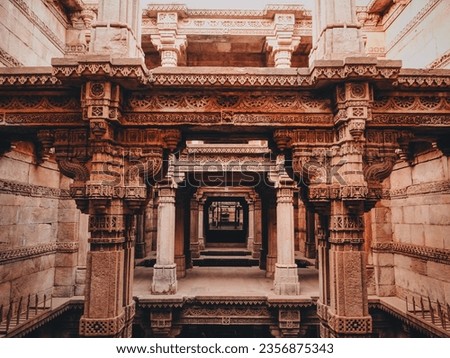 Captivating image of ancient architecture at Adalaj ni Vav, Ahmedabad. Rich history meets timeless beauty. Royalty-Free Stock Photo #2356875343