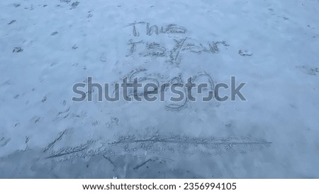 This is your sign on the beach