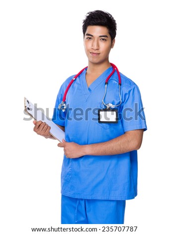 Doctor hold with clipboard