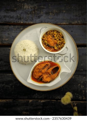 Fish curry images photos pictures.Mackerel fish curry recipe images.Bengali fish curry lunch dinner images photos pictures.