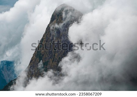 Peak , Clouds , Mountain
