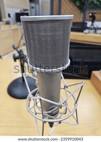 microphone in the studio for broadcasting