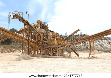 Mining quarry machine to make sand and gravel