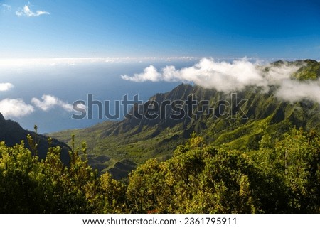 Na Pali Coast, Kauai Hawaii 