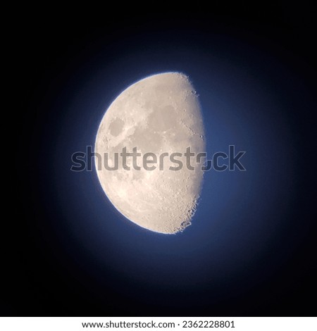 Zoomed in Pic of the Moon