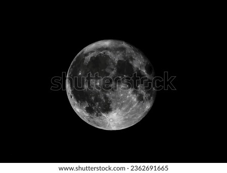 Picture of a full Moon with craters