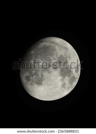 the beautiful picture of moon in full moon day
