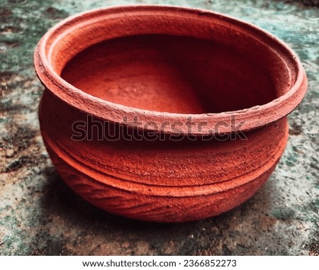 Indian  traditional soil bowl closeup photo 