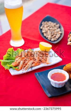 hamburger, burger, pizza table, food photo and fast food picture, sea foods, red background, red ambiance, sea ambiance, beer glass, beer, clash beer