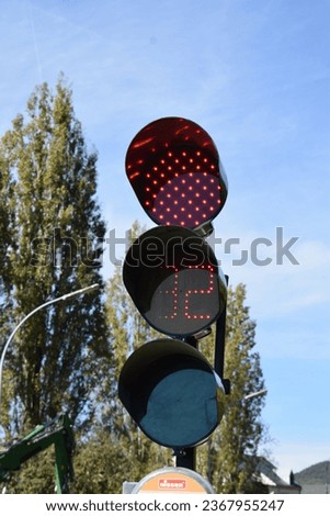 traffic light with remaining red time, 92 seconds
