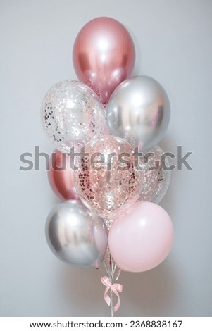 bouquet of pink birthday balloons, chrome balloons, confetti balloons