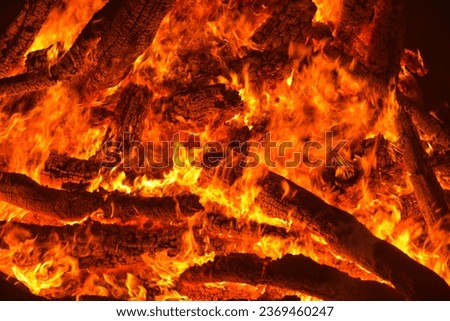 bigg fire picture its like lava