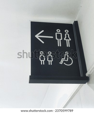 Toilet directional signs make it easier for us to get there