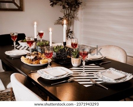 Amazing pictures of Thanksgiving Dinner and Thanksgiving Tables