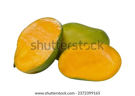 Fresh ripe mango (Mangifera
indica) on isolated white background 