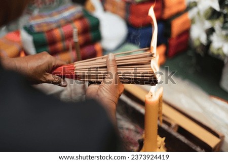 Worshiping using incense sticks It is a tradition of Thailand and Buddhism.