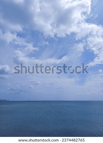 Beautiful view of the blue sky picture 