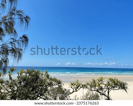 Deadman’s Beach Stradbroke Island AU Royalty-Free Stock Photo #2375176263