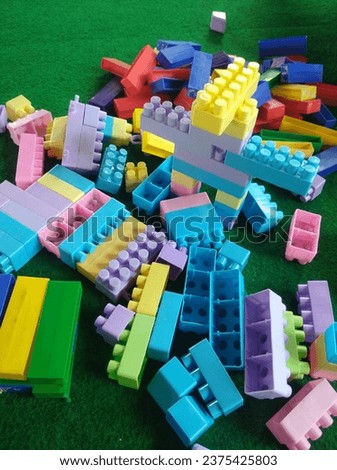 Colorful toys sharpen children's brain skills 